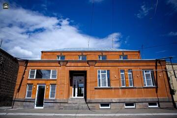 Фотографии Отели типа «постель и завтрак» Guest House in Gumri г. Гюмри (Армения) №3 Фото Отели типа «постель и завтрак» Guest House in Gumri г. Гюмри 3
