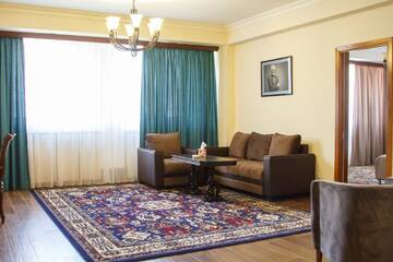 Фото номера Суперлюкс Отель Hotel Plaza Viktoria г. Гюмри 3