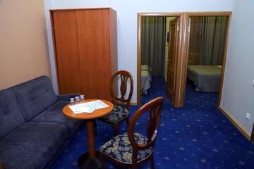 Фото номера Семейный номер Отель Araks Hotel Complex г. Гюмри 2